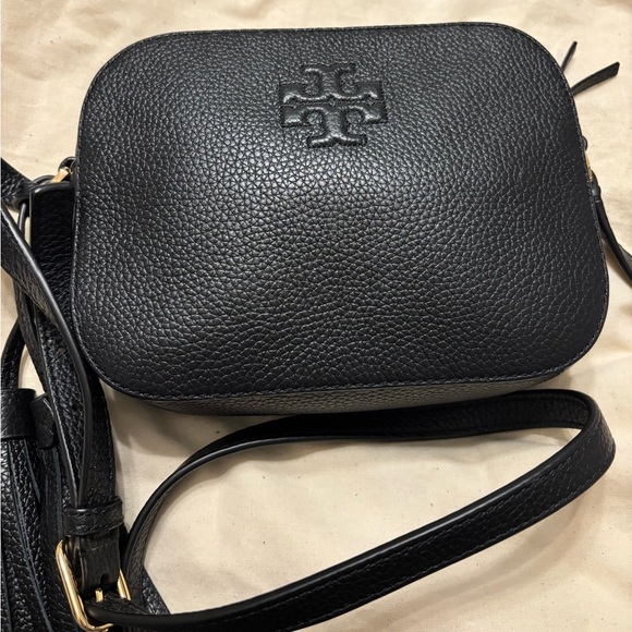 Tory Burch black  Leather Crossbody Bag NWOT - Picture 5 of 6